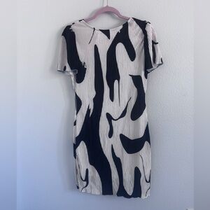 SHEIN Black and White Abstract Mini Dress